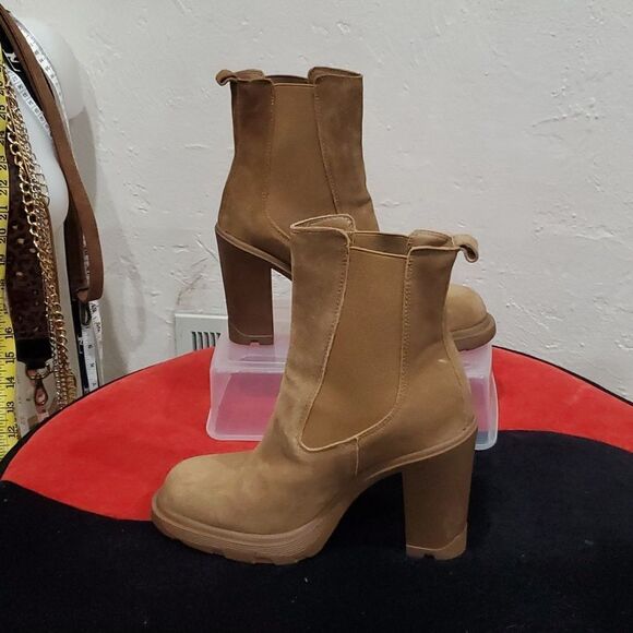 Nine West Ream Boots in Tan Suede Size - Picture 5 of 15